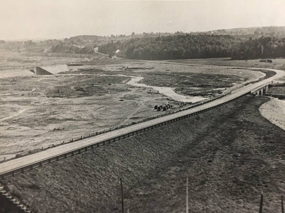 Reservoir at Thomas St. and Main