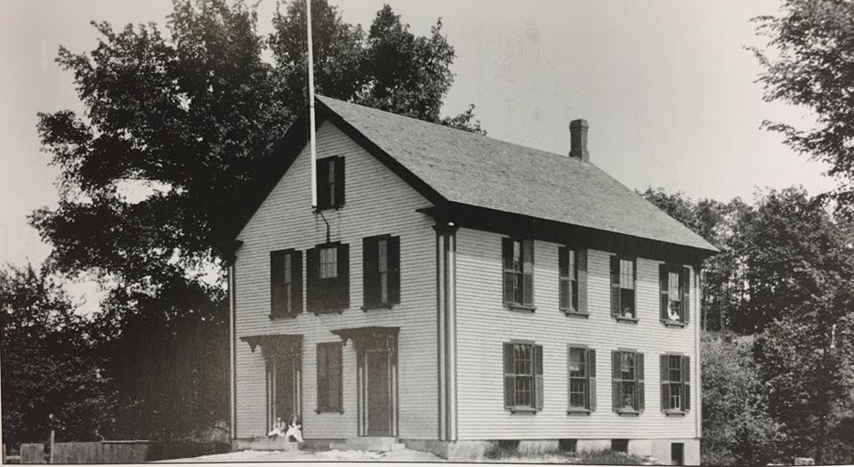 PrimarySchools, photograph of schoolhouse