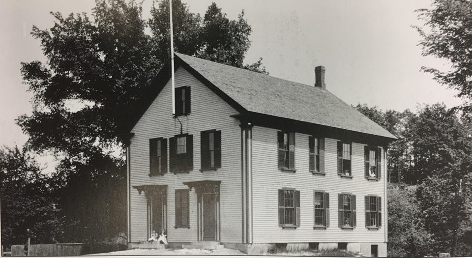 PrimarySchools, photograph of schoolhouse 